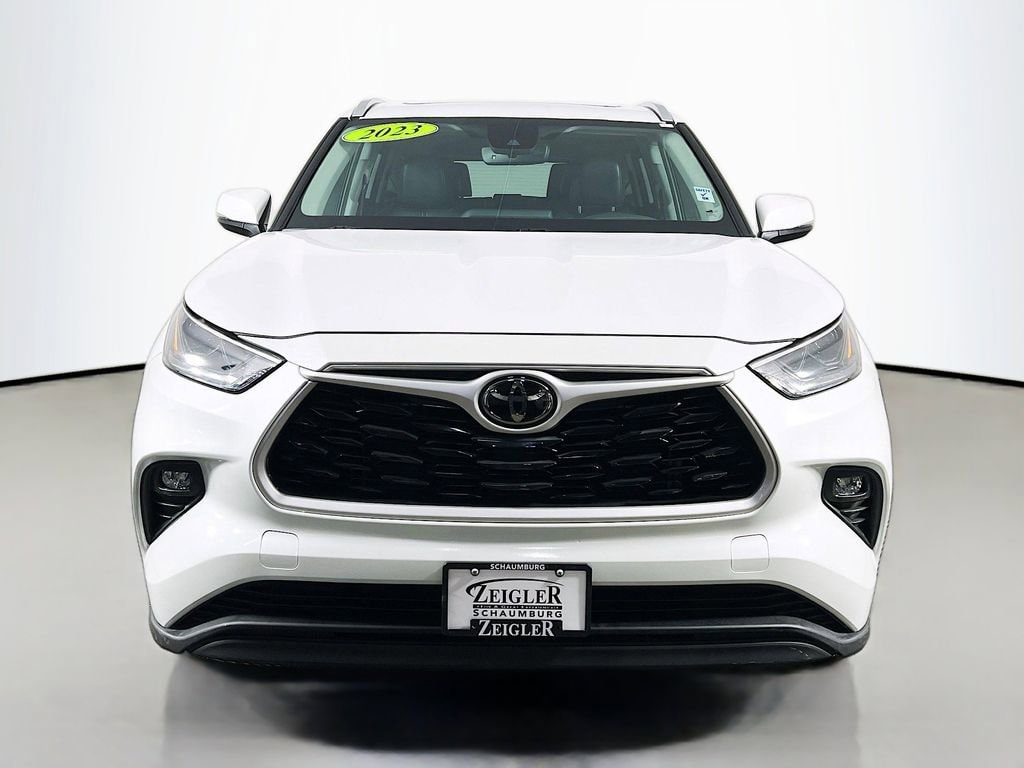 Used 2023 Toyota Highlander XLE SUV