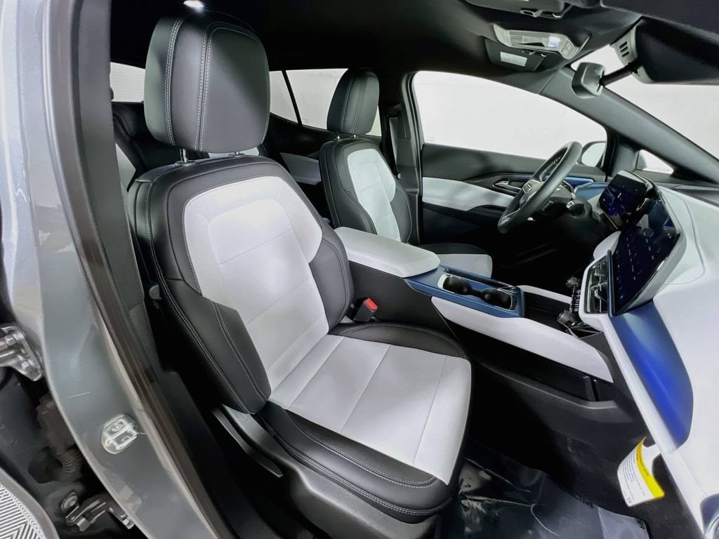 2026 Chevrolet Equinox EV 2LT - Photo 27