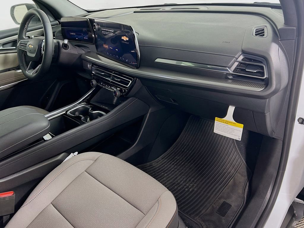 2026 Chevrolet Traverse LT - Photo 30