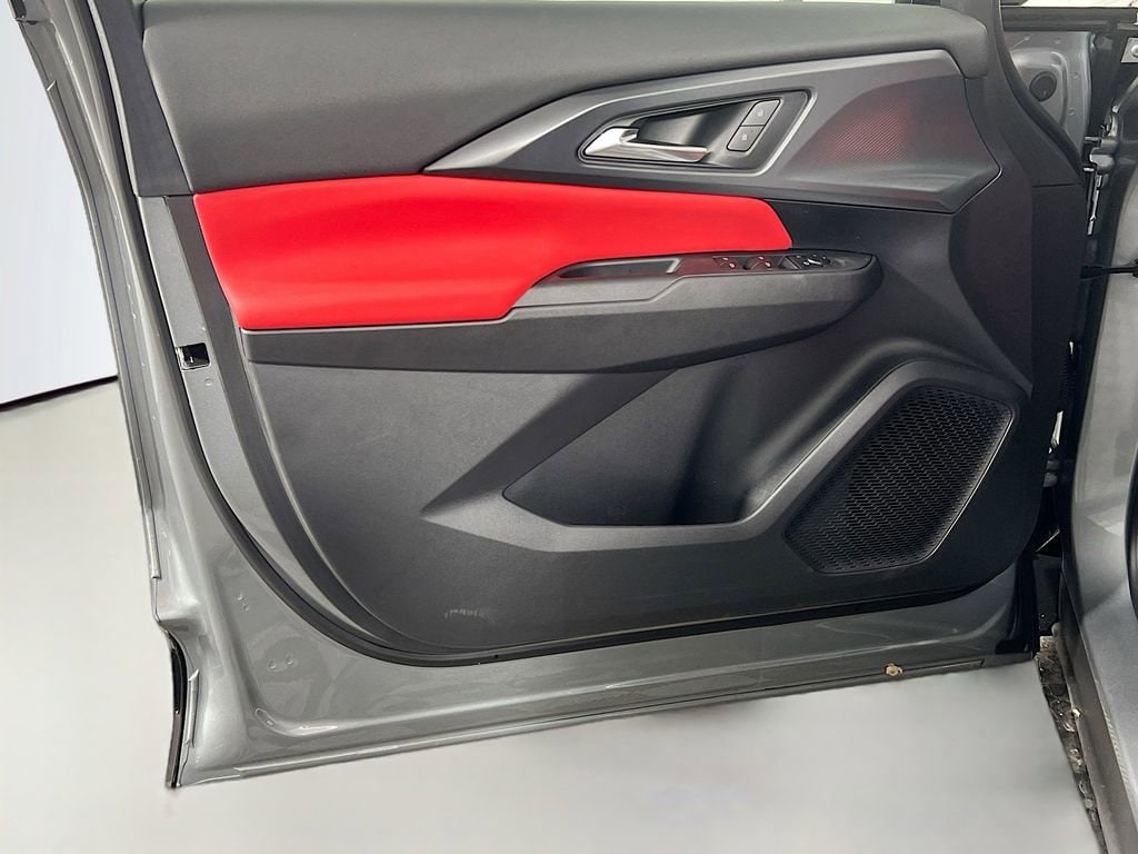 2026 Chevrolet Equinox EV RS - Photo 18