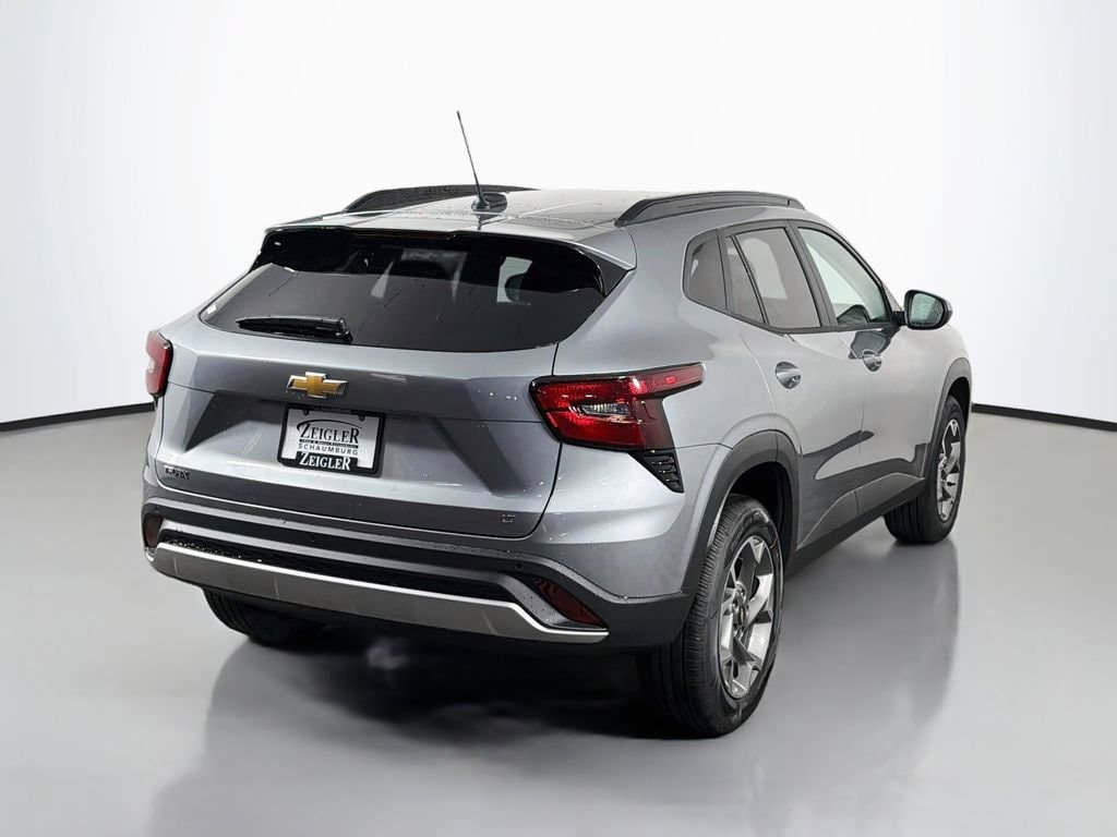 2026 Chevrolet Trax LT - Photo 7