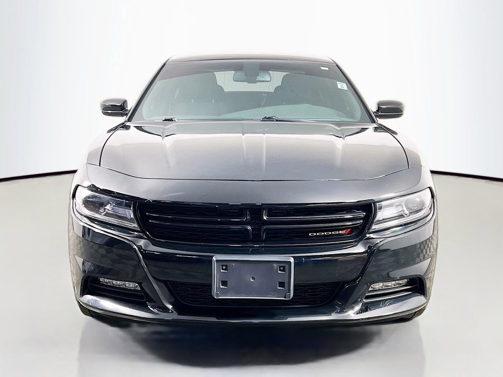 Used 2019 Dodge Charger SXT