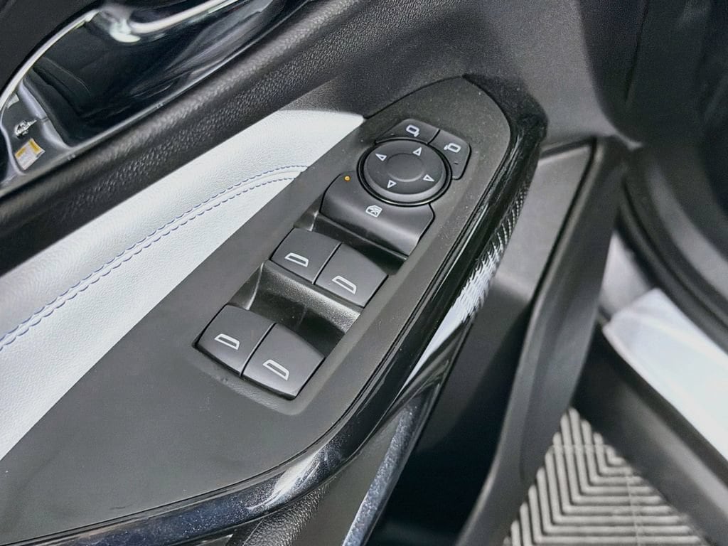 2026 Chevrolet Trax LT - Photo 31