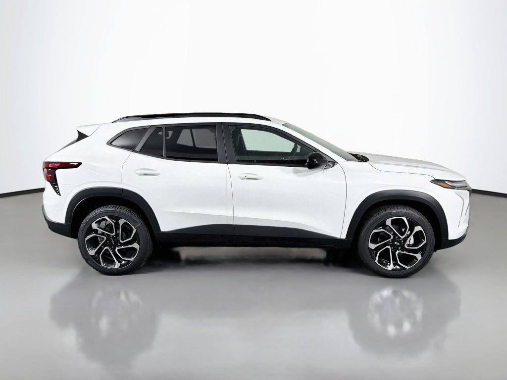 2026 Chevrolet Trax RS - Photo 8