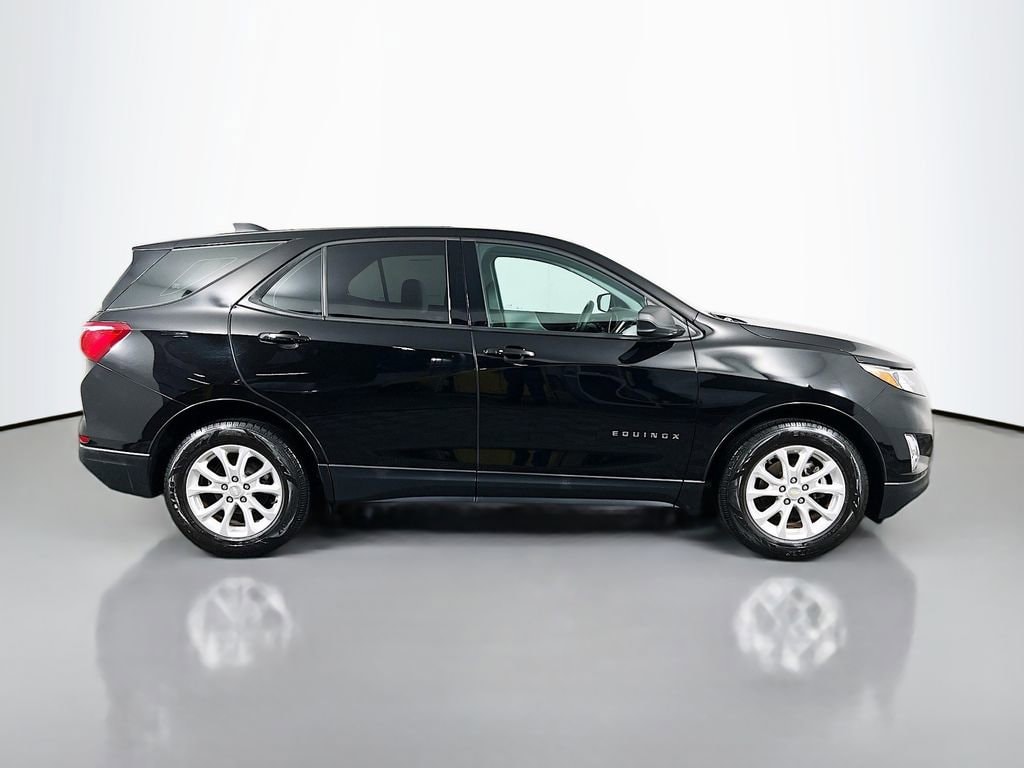 Used 2018 Chevrolet Equinox LS SUV