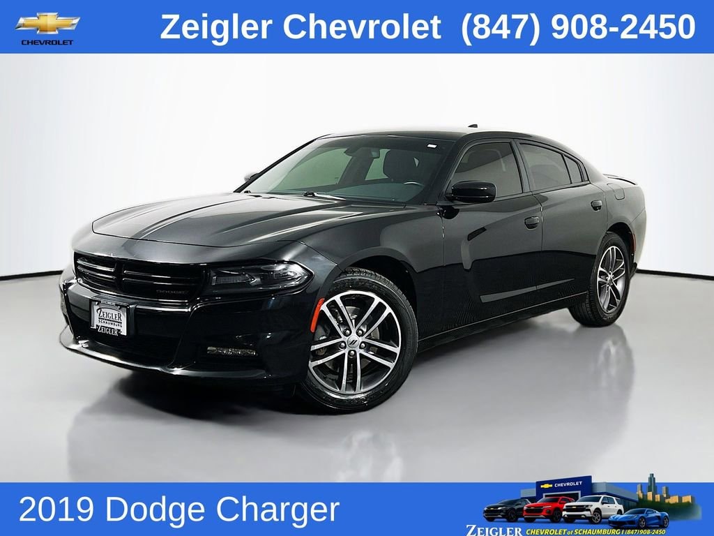 2019 Dodge Charger SXT AWD's photo