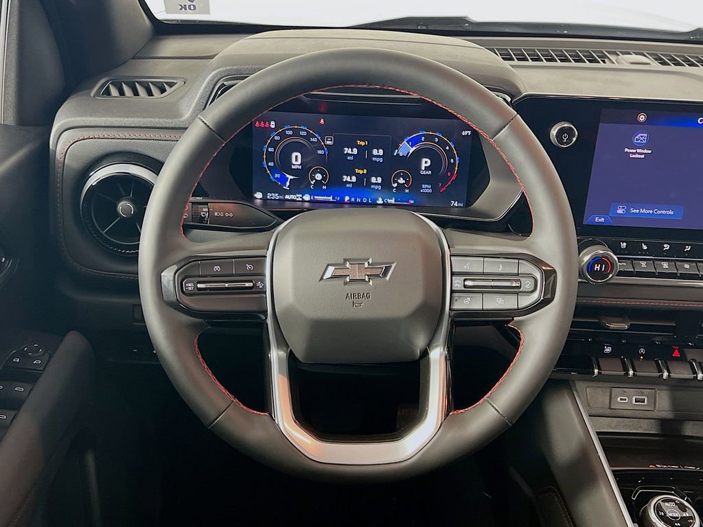 2025 Chevrolet Colorado Z71 - Photo 11