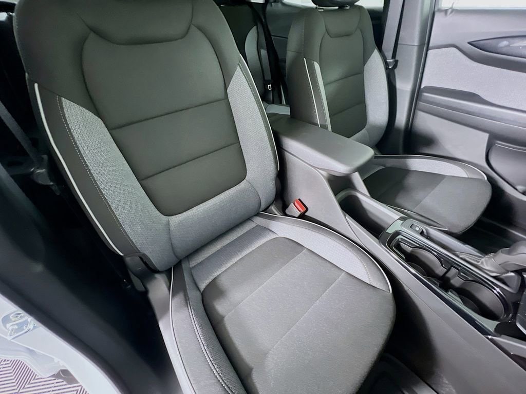 2026 Chevrolet Trailblazer LS - Photo 25