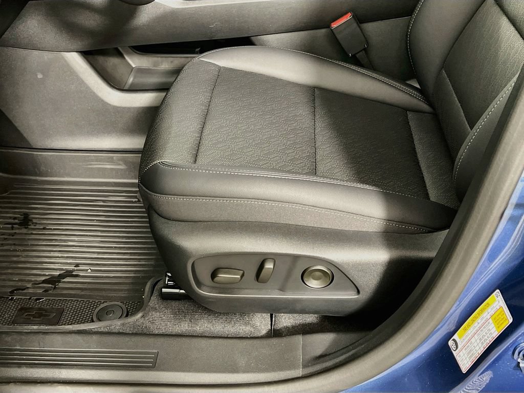 2026 Chevrolet Equinox LT - Photo 19