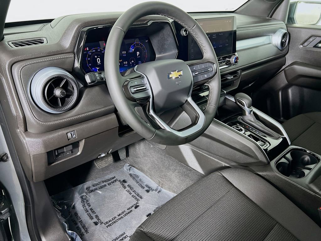 2026 Chevrolet Colorado LT - Photo 9