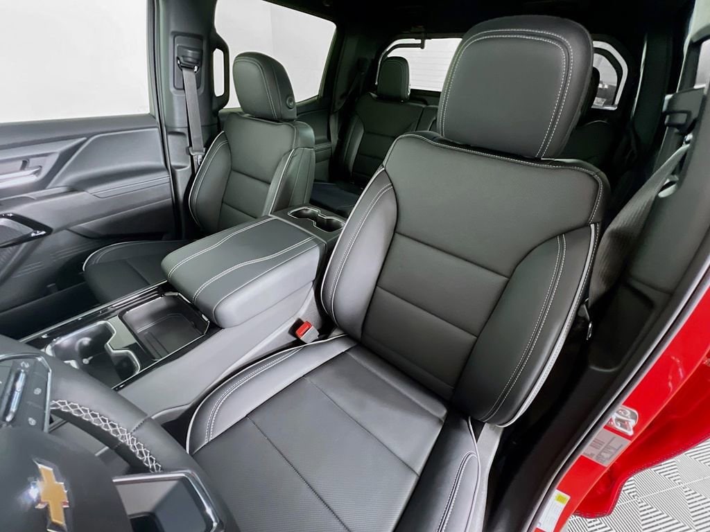 2026 Chevrolet Silverado EV LT - Photo 22