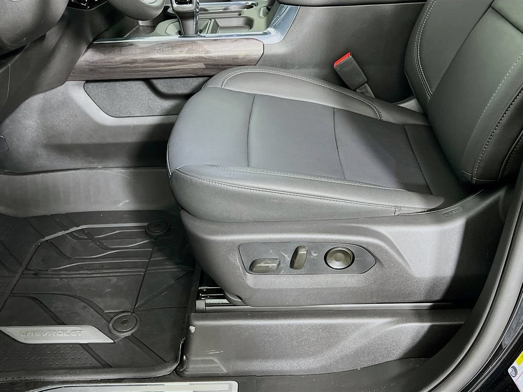 2026 Chevrolet Silverado 1500 LTZ - Photo 20