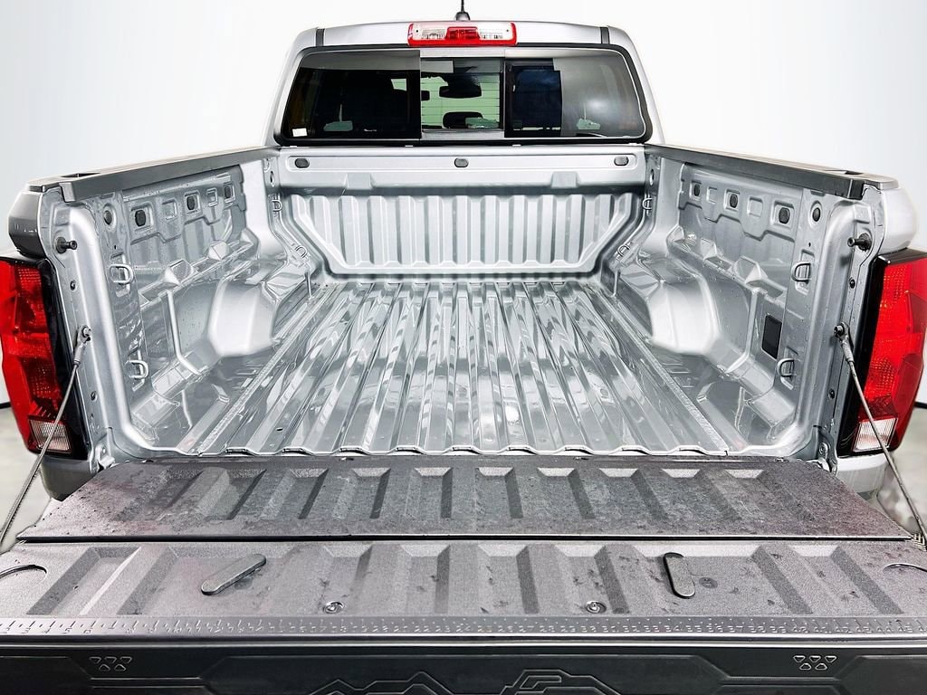 2026 Chevrolet Colorado LT - Photo 25