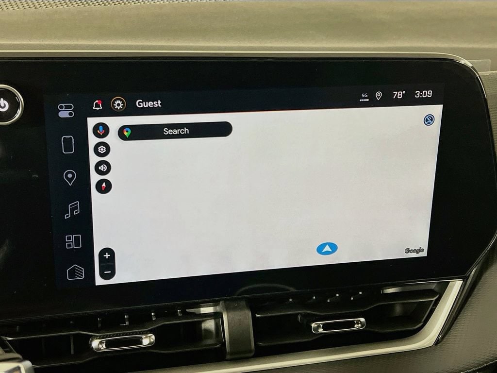 2026 Chevrolet Equinox LT - Photo 13