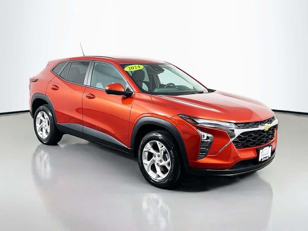 Used 2024 Chevrolet Trax LS SUV