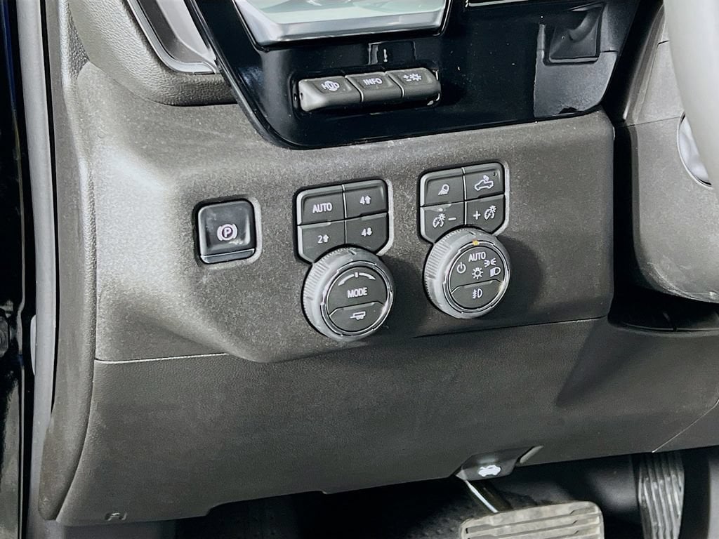 2026 Chevrolet Silverado 1500 LTZ - Photo 10