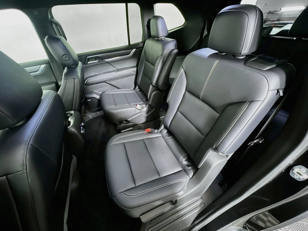2024 GMC Acadia Elevation - Photo 25