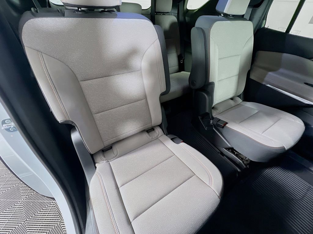 2026 Chevrolet Traverse LT - Photo 28
