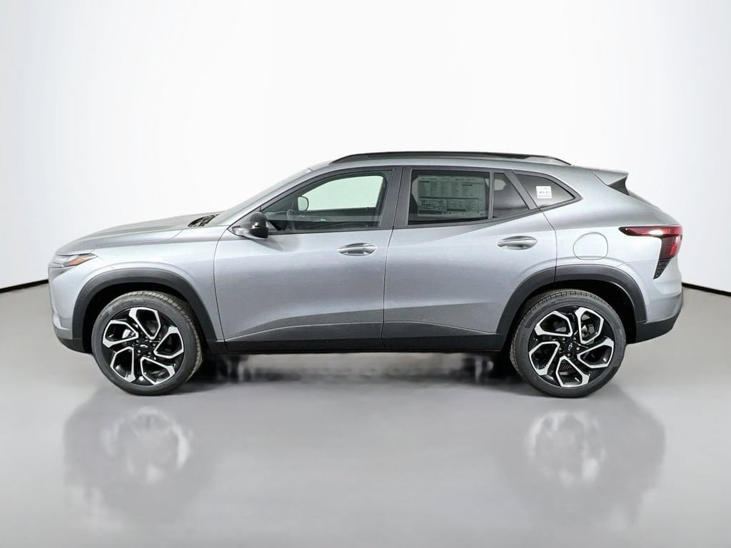 2026 Chevrolet Trax RS - Photo 8