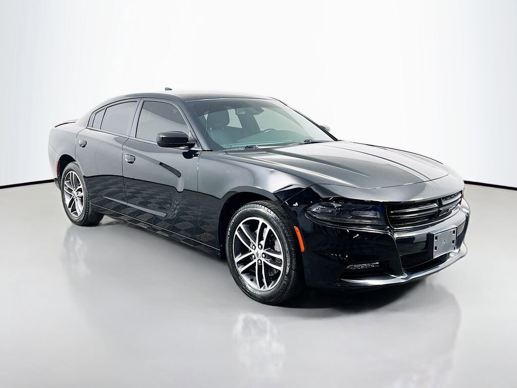 Used 2019 Dodge Charger SXT