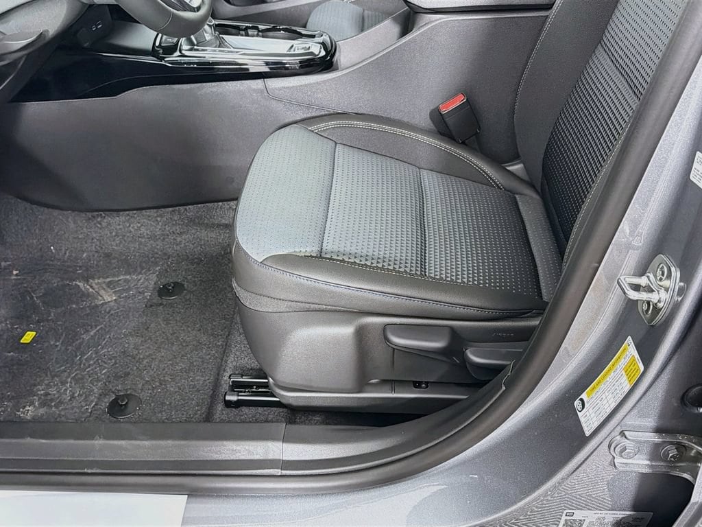 2026 Chevrolet Trax LT - Photo 18