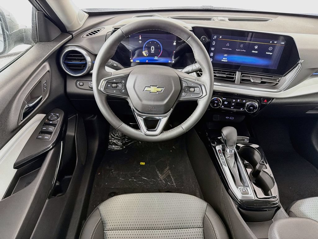 2026 Chevrolet Trax LT - Photo 21