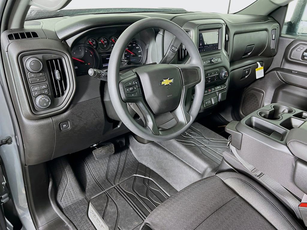 2026 Chevrolet Silverado 2500 HD Custom - Photo 9