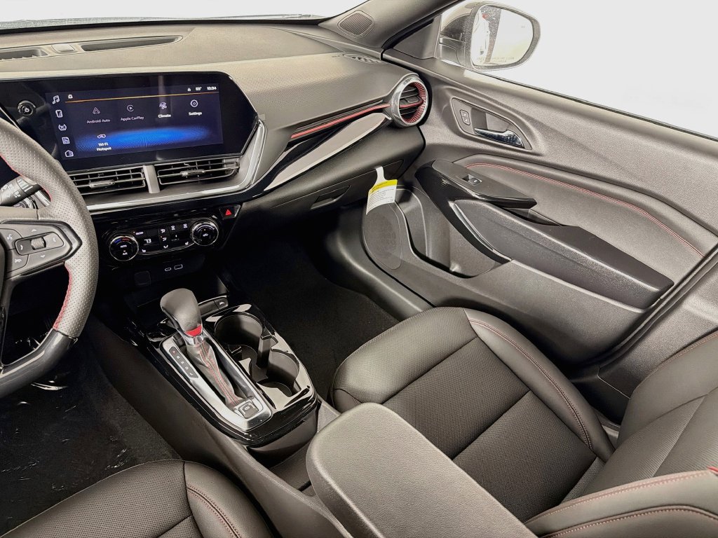 2026 Chevrolet Trax RS - Photo 22