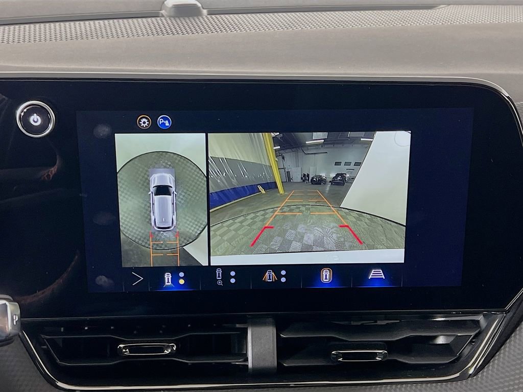 2026 Chevrolet Equinox RS - Photo 14