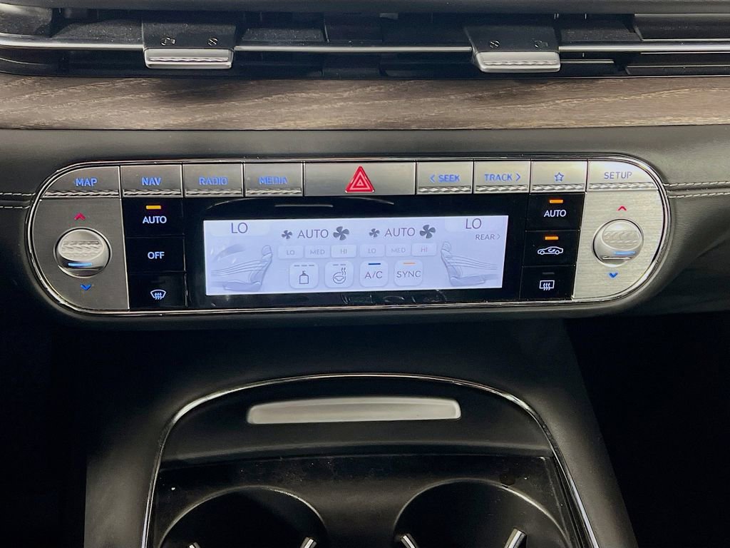 2023 GENESIS G90 Base - Photo 16