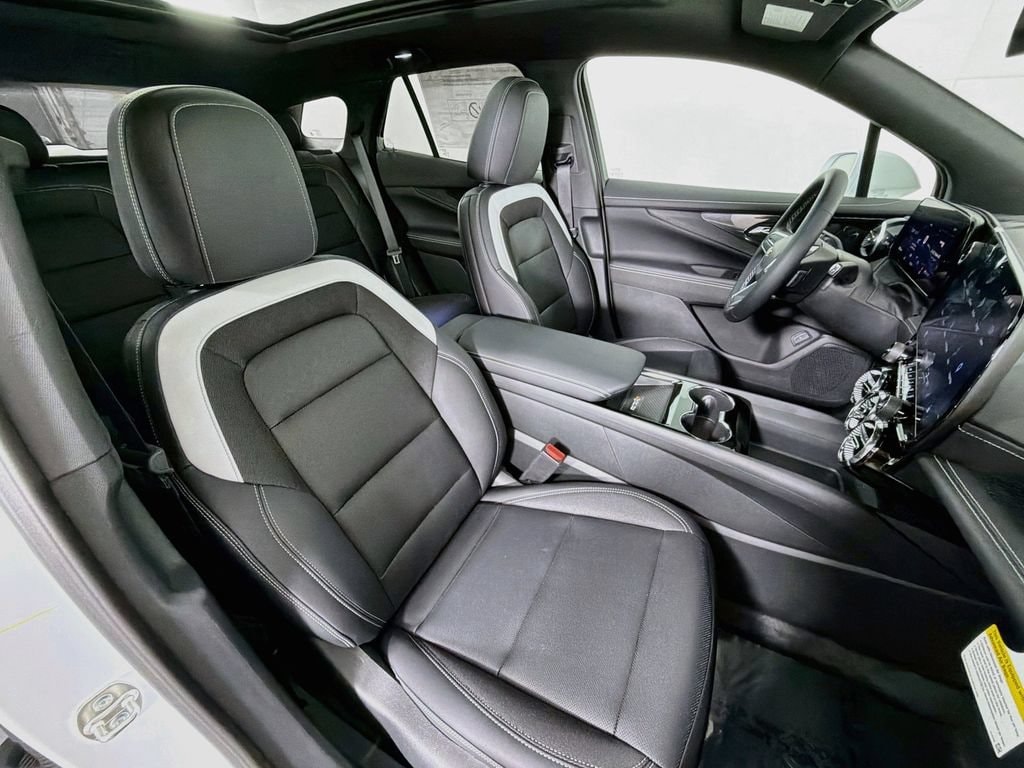 2026 Chevrolet Blazer EV LT - Photo 28
