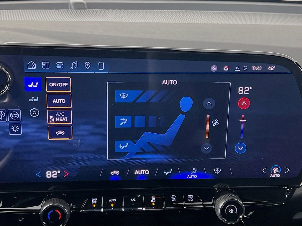 2026 Chevrolet Blazer EV LT - Photo 16