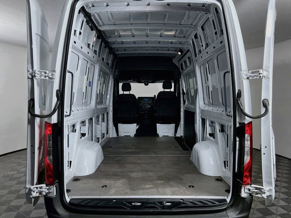 2023 Mercedes-Benz Sprinter Cargo Van Base - Photo 23