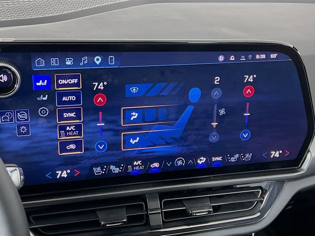 2026 Chevrolet Equinox EV RS - Photo 16