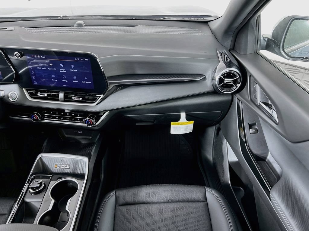 2026 Chevrolet Equinox LT - Photo 24