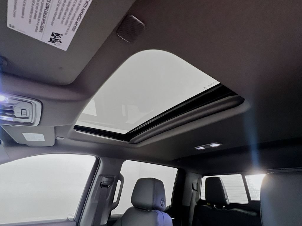 2026 Chevrolet Silverado 1500 LTZ - Photo 23