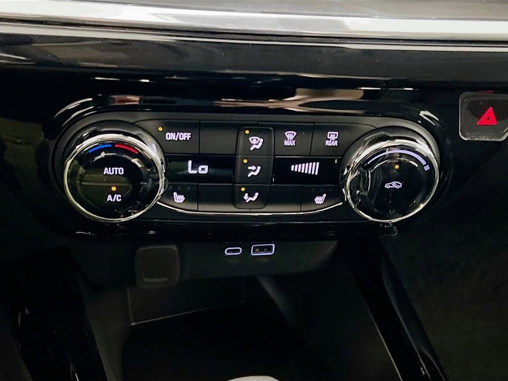 2026 Chevrolet Trax Activ - Photo 15