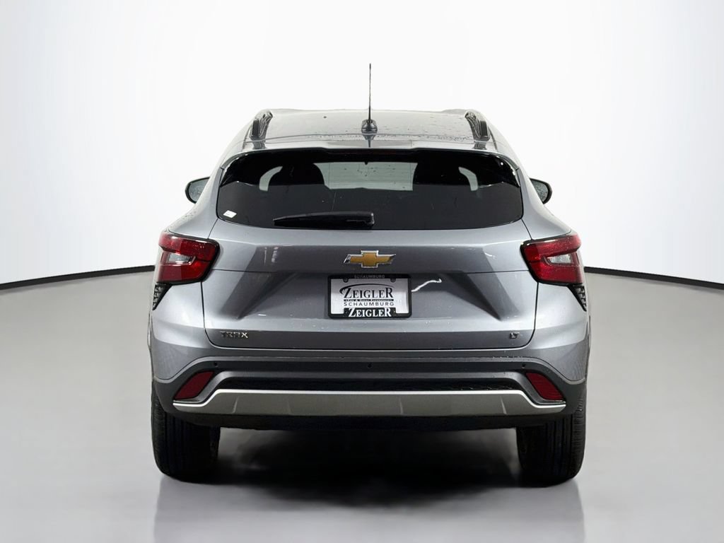 2026 Chevrolet Trax LT - Photo 6