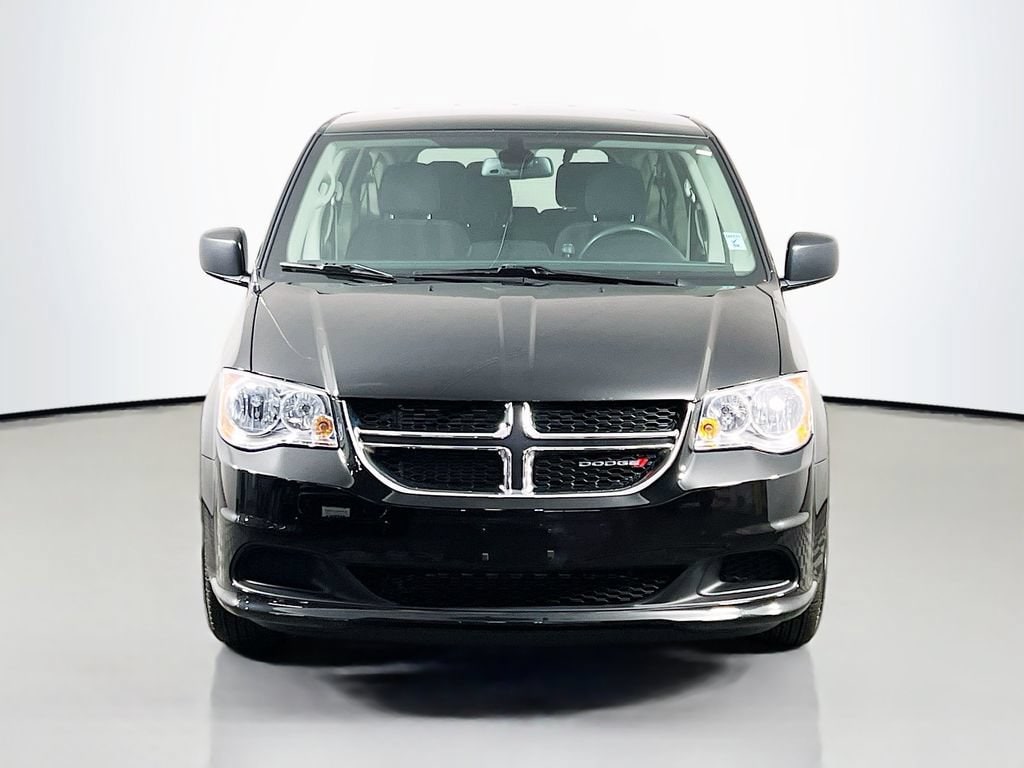 Used 2019 Dodge Grand Caravan SE Minivan