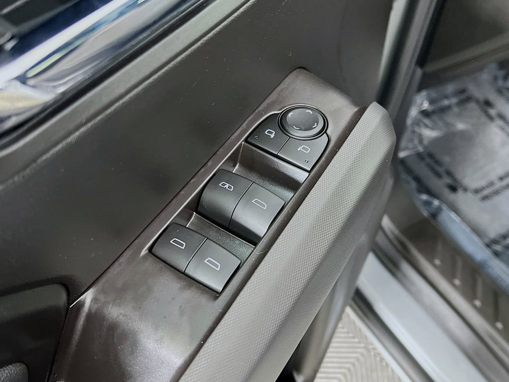 2026 Chevrolet Colorado LT - Photo 32