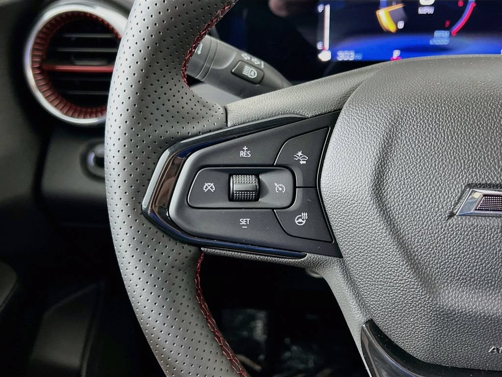 2026 Chevrolet Trax RS - Photo 32