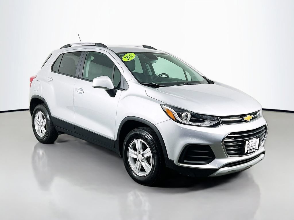 Used 2022 Chevrolet Trax LT SUV
