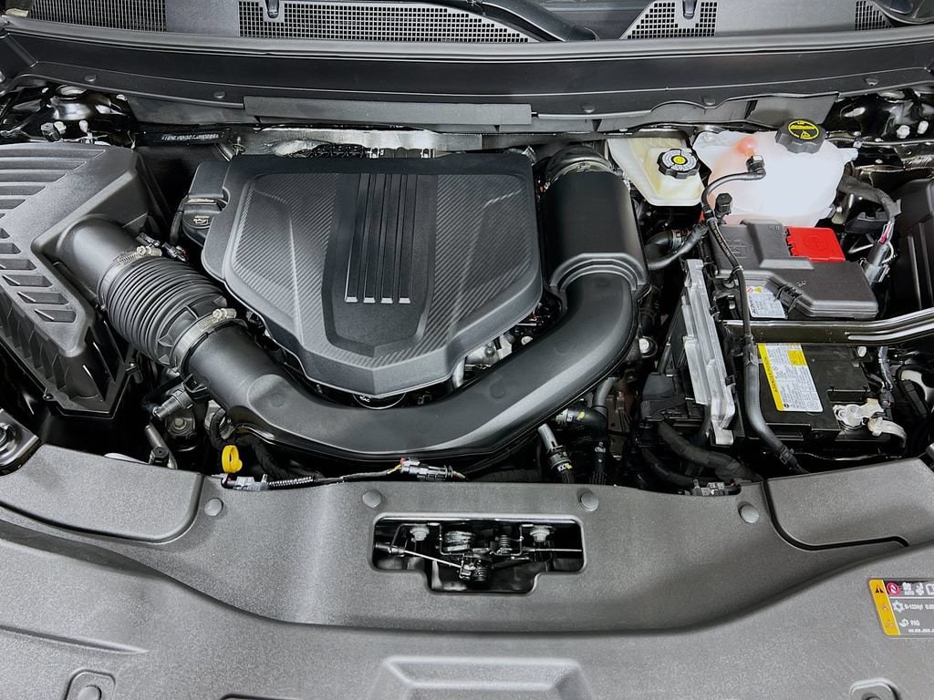 2026 Chevrolet Traverse LT - Photo 32