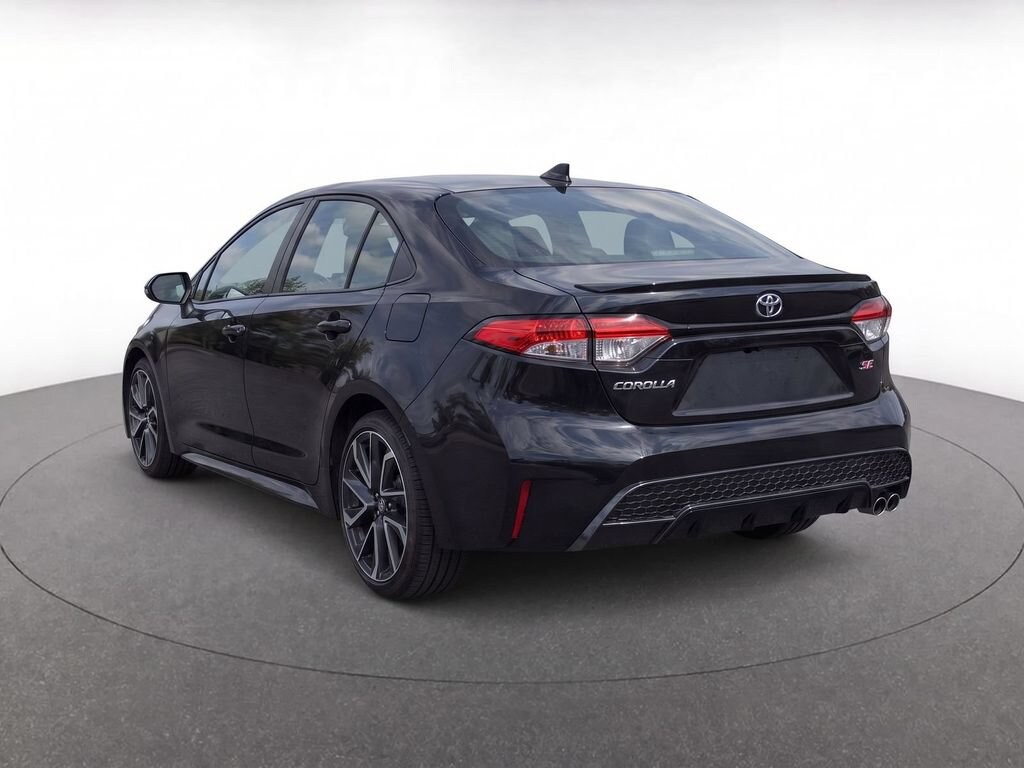 Used 2020 Toyota Corolla SE Sedan