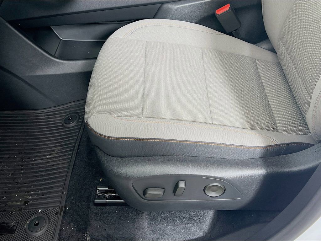 2026 Chevrolet Traverse LT - Photo 19