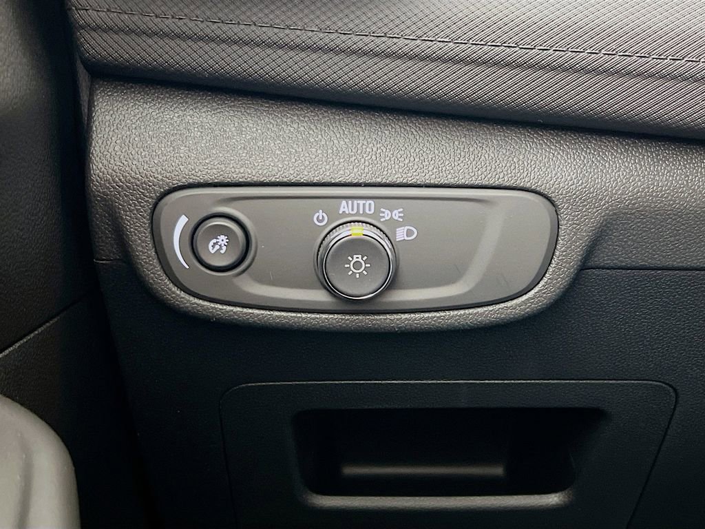 2026 Chevrolet Trailblazer LS - Photo 32
