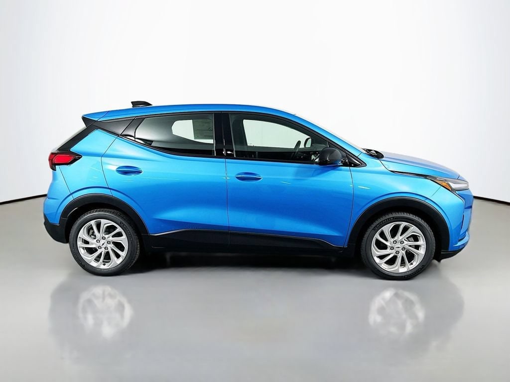 New 2027 Chevrolet Bolt LT SUV