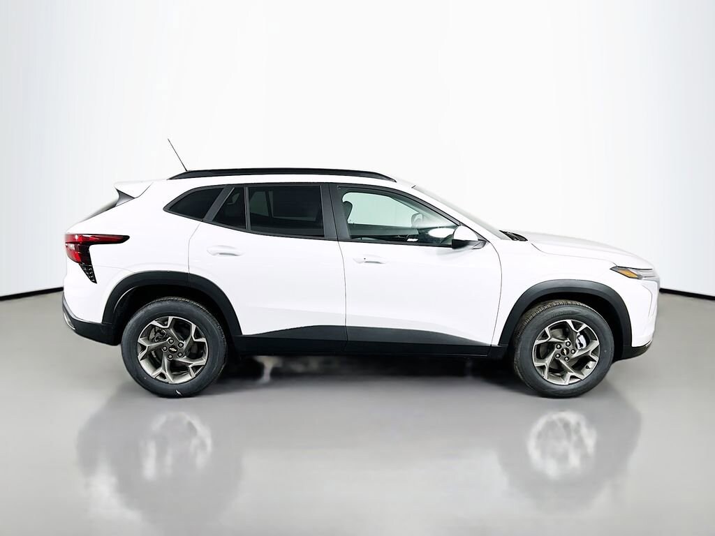 New 2026 Chevrolet Trax LT SUV