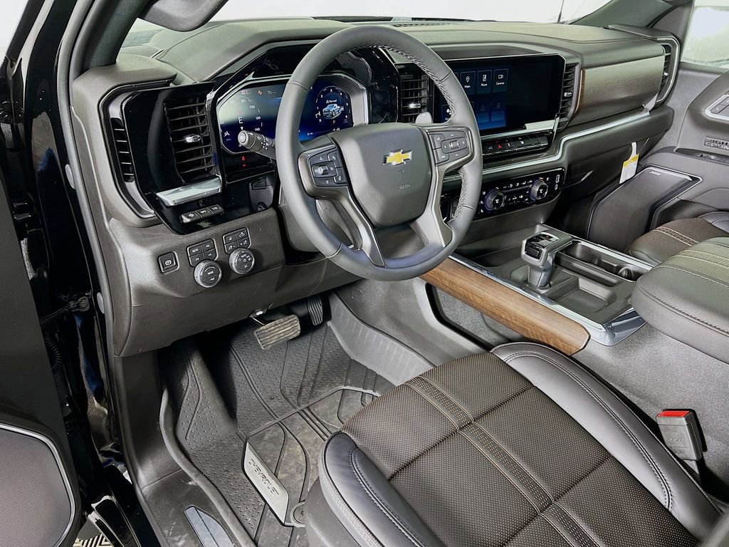 2026 Chevrolet Silverado 1500 High Country - Photo 9