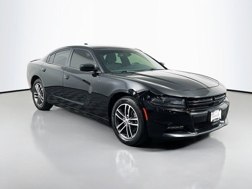 Used 2019 Dodge Charger SXT
